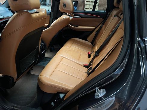 Used 2018 BMW X3 M40i image 21