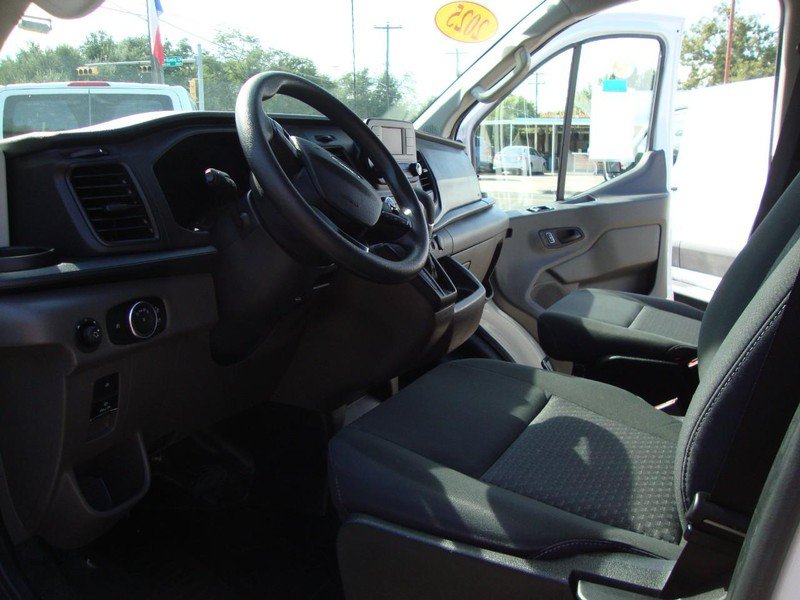 Used 2025 Ford Transit 250 Low Roof w/ Exterior Upgrade Package RWD image 4