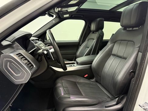 Used 2021 Land Rover Range Rover Sport HSE Dynamic image 15