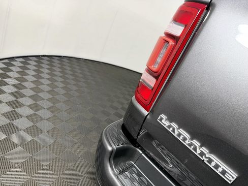 Used 2019 RAM 1500 Laramie w/ Sport Appearance Package AWD/4WD image 13