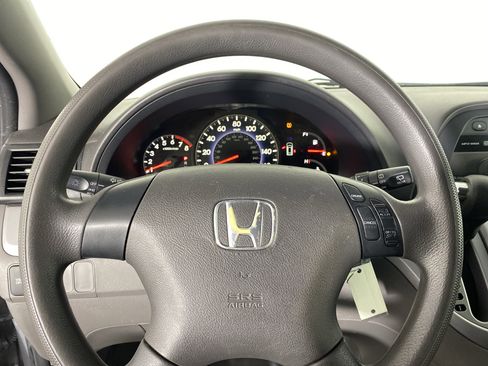 Used 2010 Honda Odyssey LX image 16