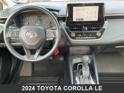 Used 2024 Toyota Corolla LE image 11