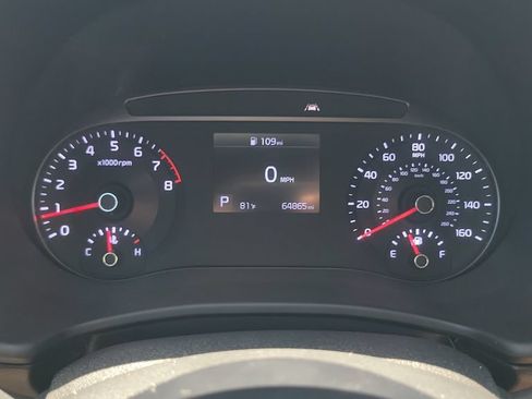 Used 2022 Kia Soul LX w/ Technology Package FWD image 21