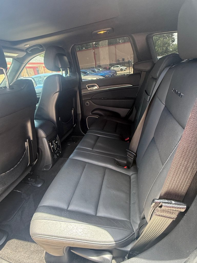 Used 2015 Jeep Grand Cherokee Summit w/ Platinum Series Group AWD/4WD image 25