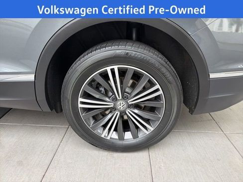 Certified 2019 Volkswagen Tiguan SEL w/ 3rd Row Seat Package image 16
