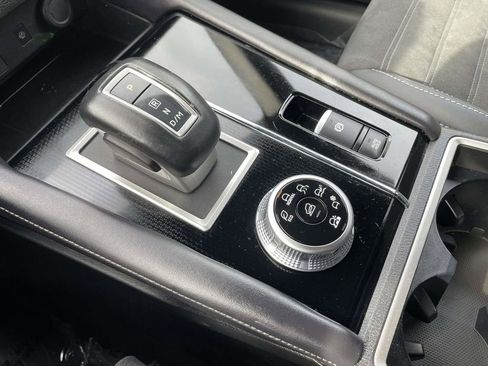 Used 2024 Mitsubishi Outlander SE Black Edition AWD/4WD image 39