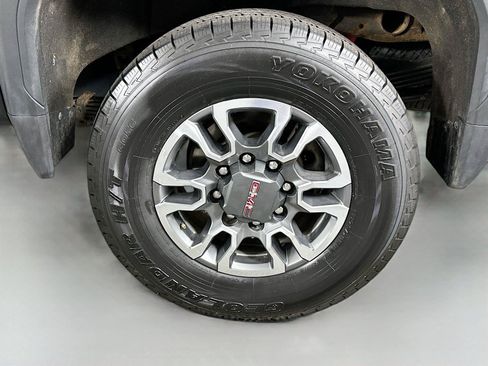 Used 2022 GMC Sierra 2500 AT4 AWD/4WD image 29