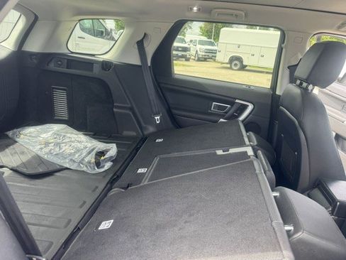 Used 2018 Land Rover Discovery Sport HSE AWD/4WD image 37