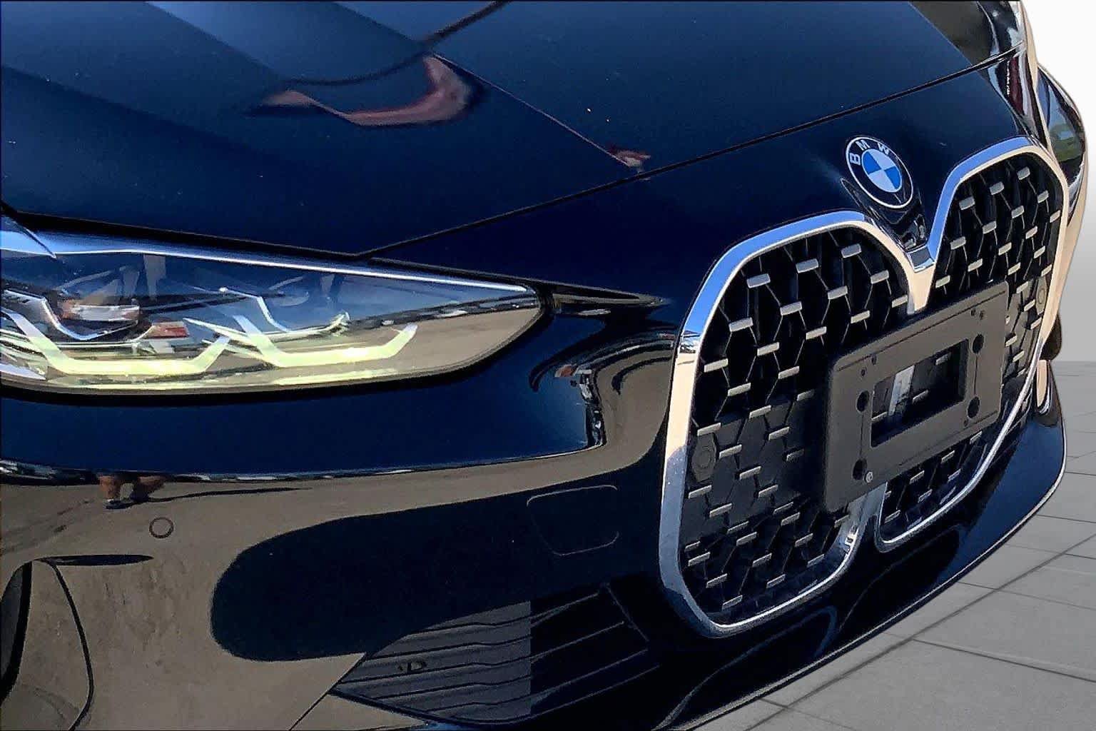 Used 2023 BMW 430i Coupe w/ Convenience Package RWD image 28