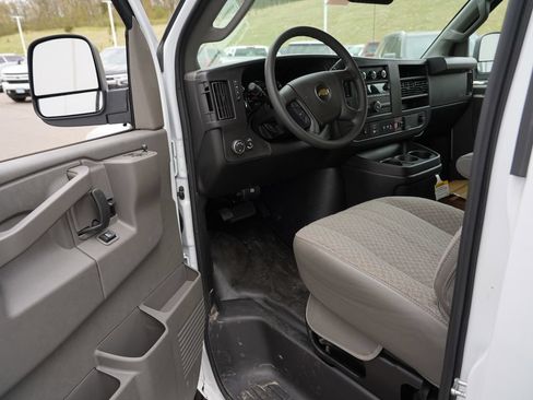 New 2026 Chevrolet Express 3500 w/ Power Convenience Package RWD image 15