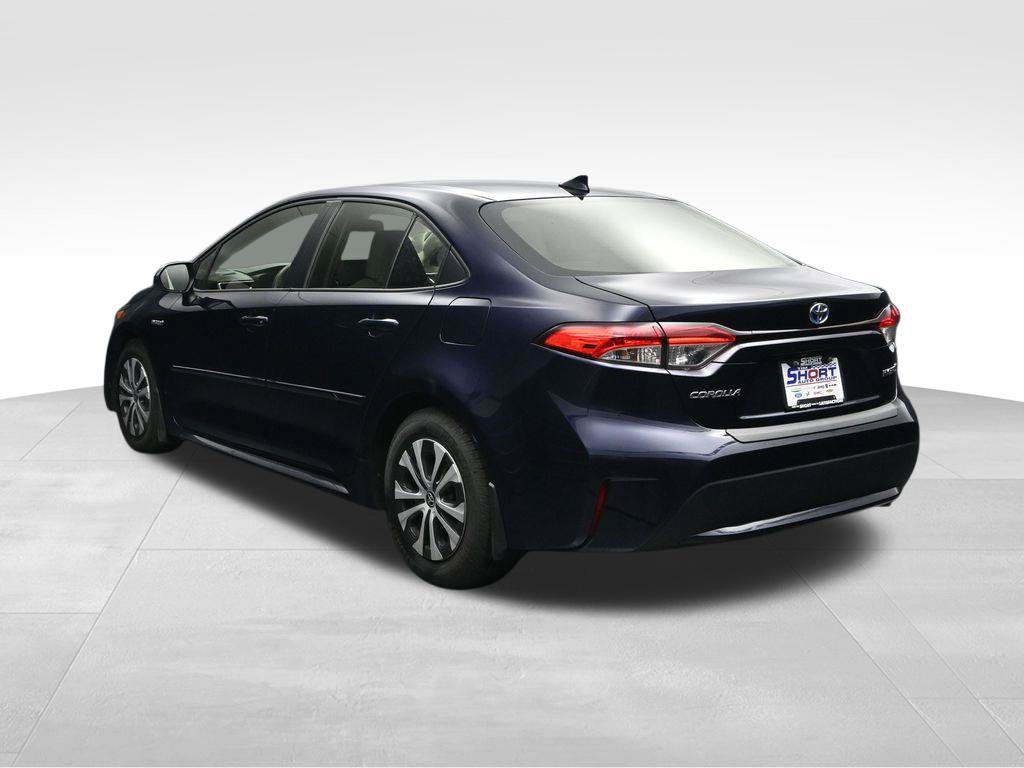 Used 2020 Toyota Corolla LE FWD image 3