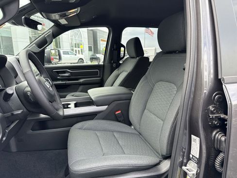 New 2026 RAM 1500 4x4 Crew Cab image 21