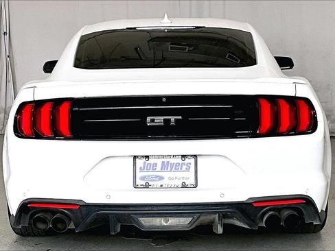 Used 2021 Ford Mustang GT Premium RWD image 4
