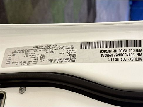 Used 2024 Jeep Compass Trailhawk image 29