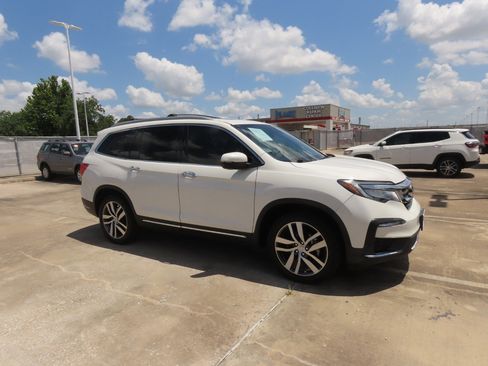 Used 2019 Honda Pilot Elite image 7