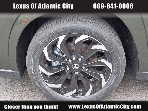 Certified 2025 Lexus UX 300h AWD w/ Accessory Package (Z2) image 9