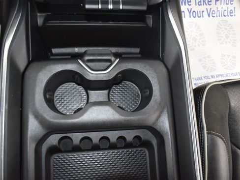 Used 2024 RAM 1500 Laramie image 26