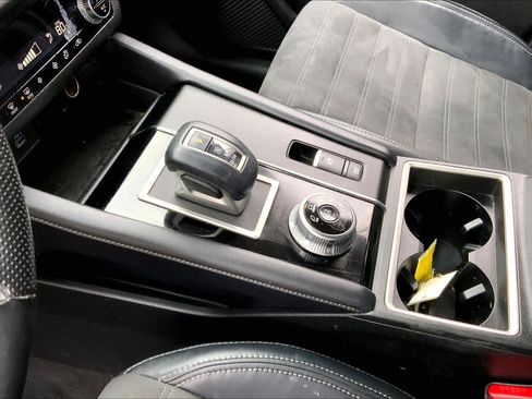 Used 2023 Mitsubishi Outlander SE image 17