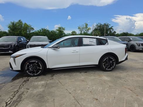 New 2026 Kia K4 EX FWD image 5