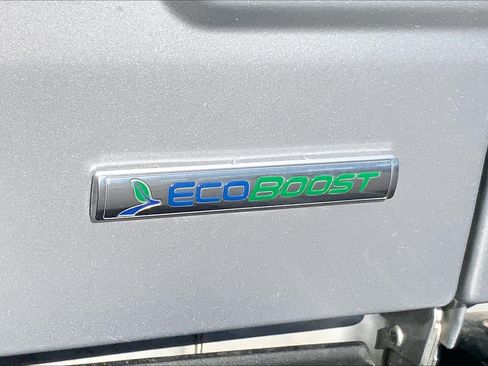 Used 2019 Ford F150 Lariat w/ Equipment Group 502A Luxury AWD/4WD image 31