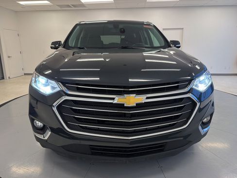 Used 2019 Chevrolet Traverse LT w/ LPO, Floor Liner Package image 2
