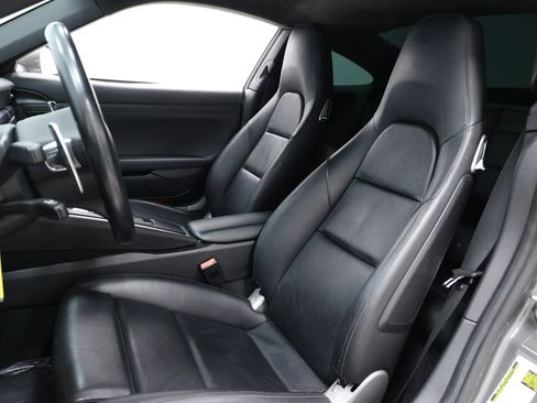 Used 2015 Porsche 911 Carrera image 17