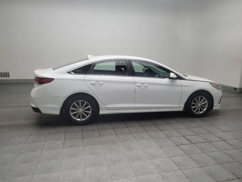Used 2018 Hyundai Sonata SE FWD image 10
