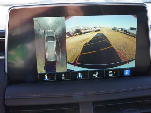 Certified 2024 Chevrolet Tahoe Z71 w/ Luxury Package image 45