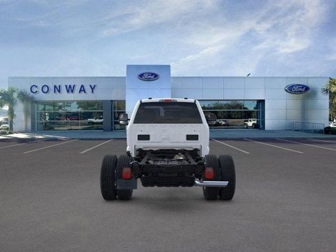 New 2025 Ford F350 XL w/ XL Chrome Package image 5
