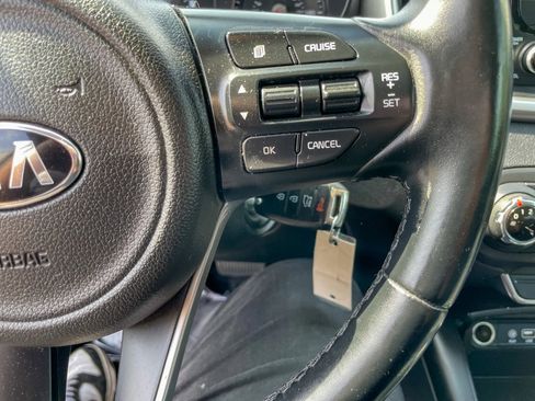 Used 2016 Kia Sorento AWD w/ LX Convenience Package image 14