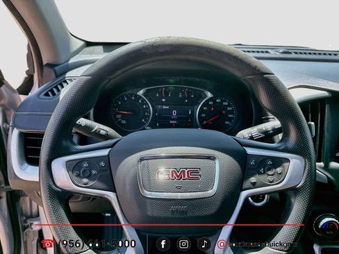 Used 2022 GMC Terrain SLE w/ Driver Convenience Package FWD image 14