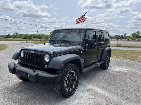 Used 2017 Jeep Wrangler Unlimited Sport w/ Quick Order Package 24S AWD/4WD image 4