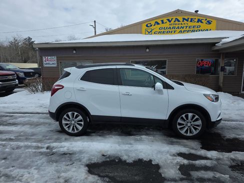 Used 2017 Buick Encore Preferred image 5