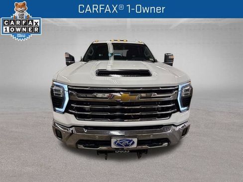 Used 2024 Chevrolet Silverado 2500 LTZ w/ LTZ Convenience Package AWD/4WD image 2