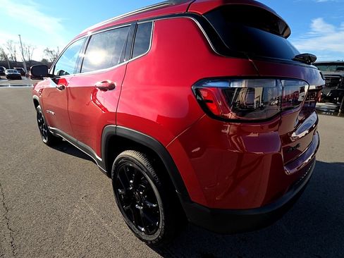 New 2026 Jeep Compass Latitude image 7