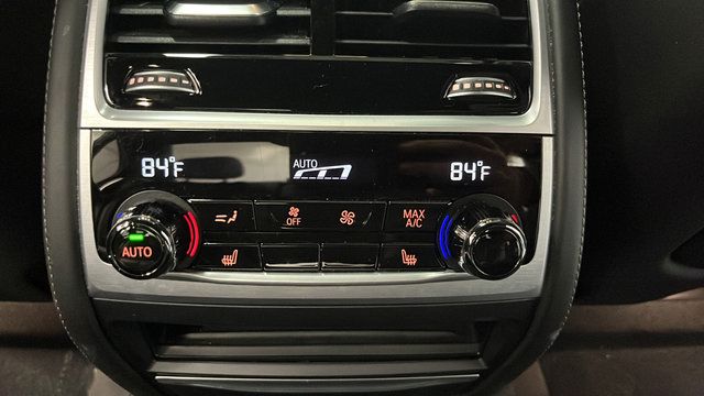 Used 2019 BMW 750i xDrive AWD/4WD image 35