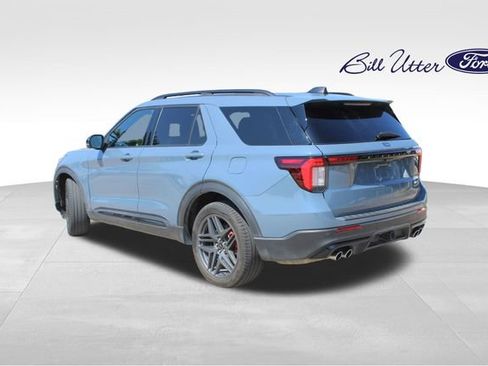 Used 2025 Ford Explorer ST w/ Sun And Sound Package AWD/4WD image 7