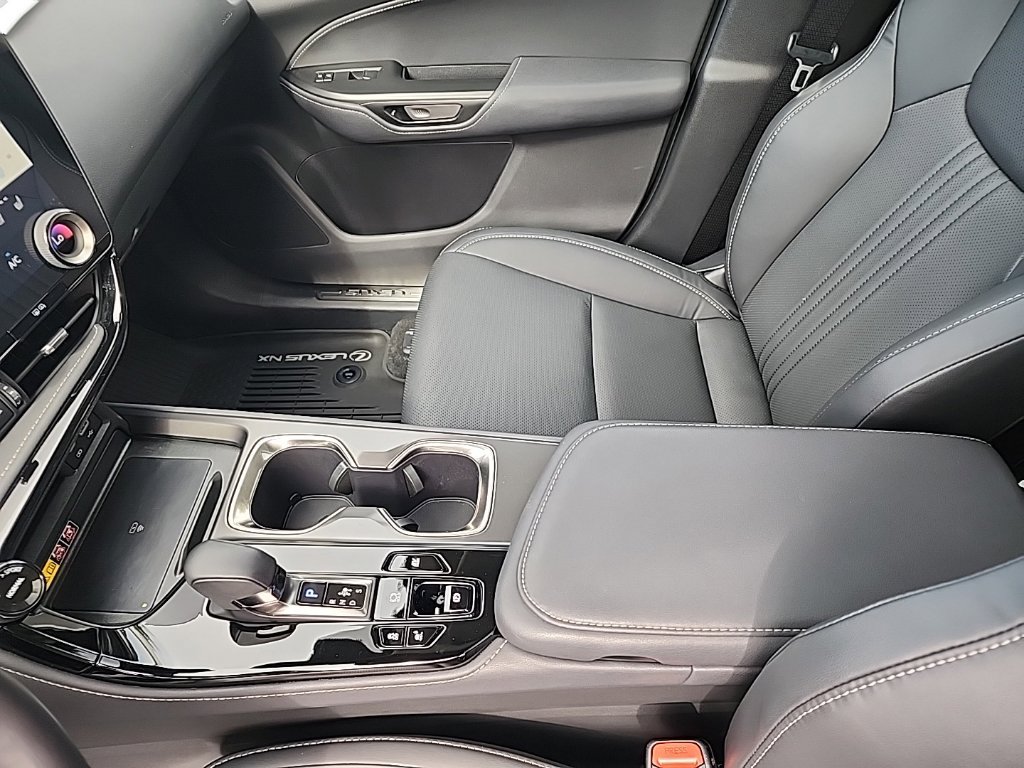 Certified 2026 Lexus NX 350h AWD w/ Accessory Package (2T) image 12