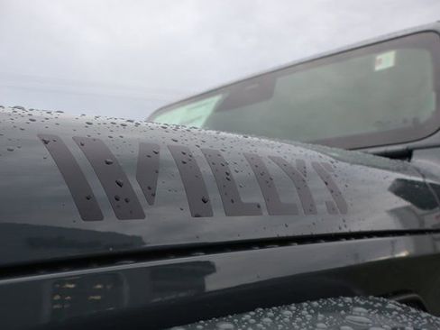 New 2026 Jeep Gladiator Willys image 8