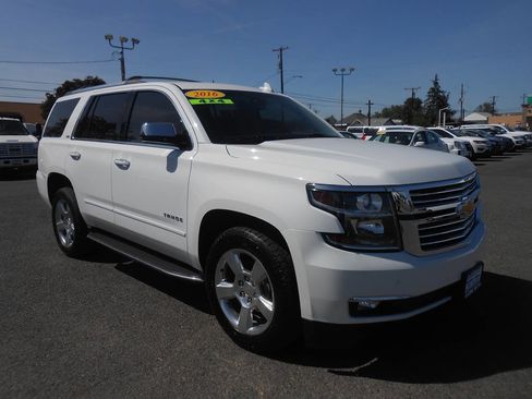 Used 2016 Chevrolet Tahoe LTZ AWD/4WD image 3