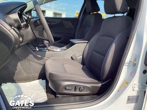 Used 2024 Chevrolet Malibu LT FWD image 10