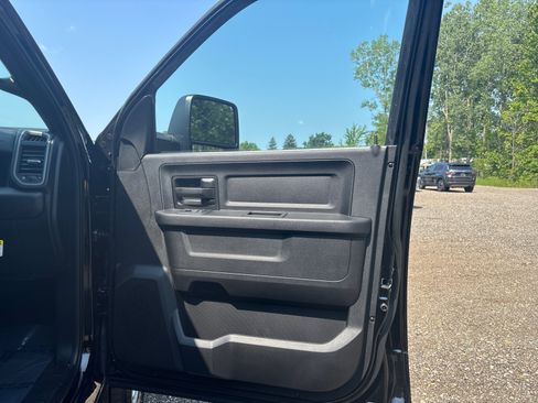 New 2026 RAM 2500 Tradesman image 25