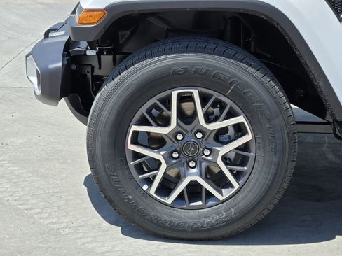 New 2025 Jeep Wrangler Sahara image 10