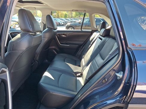 Used 2023 Toyota RAV4 XLE Premium image 11