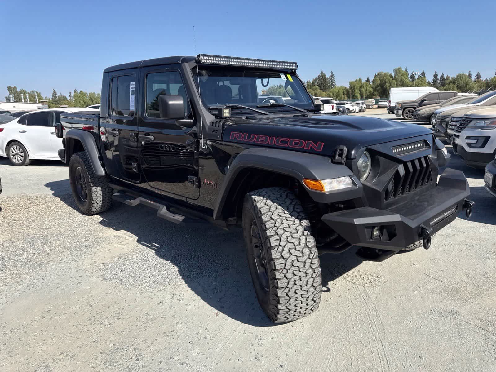 Used 2020 Jeep Gladiator Rubicon w/ Trailer Tow Package AWD/4WD image 3
