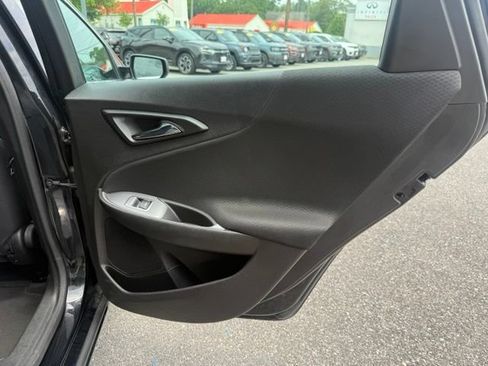 Used 2023 Chevrolet Malibu LT FWD image 35