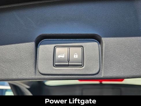 Used 2023 Nissan Rogue SV w/ SV Premium B Package image 13