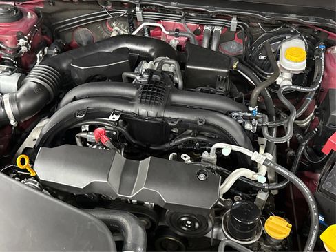 Used 2018 Subaru Forester 2.5i Limited image 9