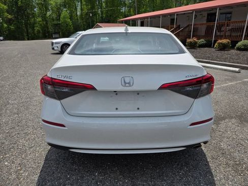 Used 2024 Honda Civic Sport image 7