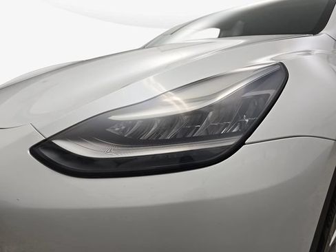Used 2020 Tesla Model Y Long Range AWD/4WD image 29